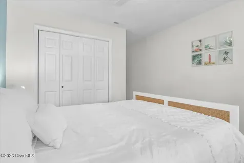 221 NE 60th Street Oak Island NC 28465