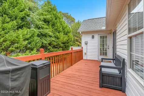 221 NE 60th Street Oak Island NC 28465
