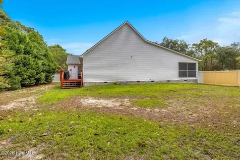 221 NE 60th Street Oak Island NC 28465