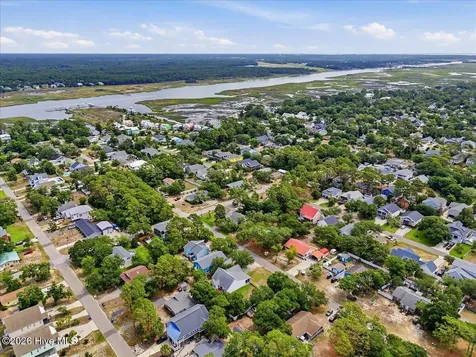 221 NE 60th Street Oak Island NC 28465