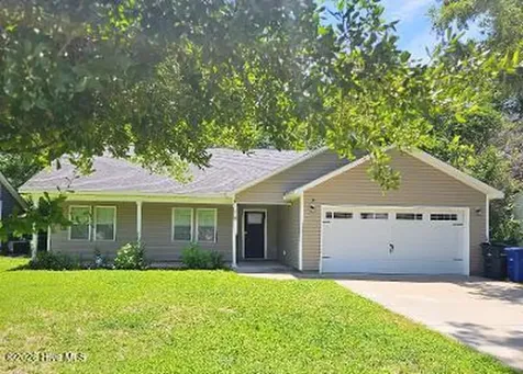 207 Sherwood Road Jacksonville NC 28540
