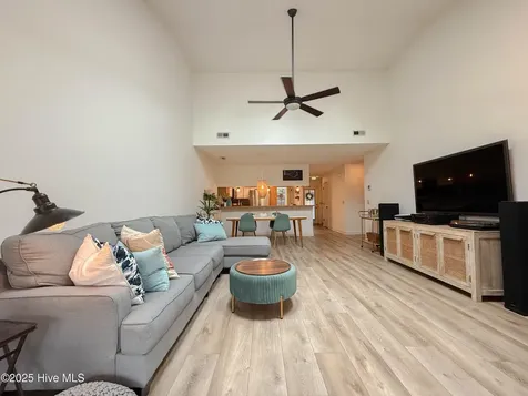 5932 Chester Street Wilmington NC 28405