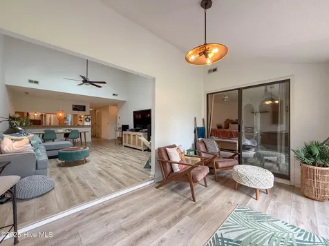 5932 Chester Street Wilmington NC 28405
