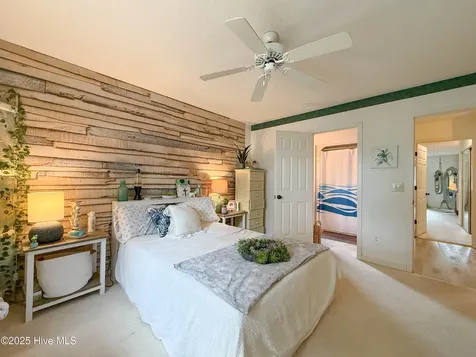 5932 Chester Street Wilmington NC 28405