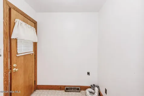 5233 Sharon Acres Road Elm City NC 27822