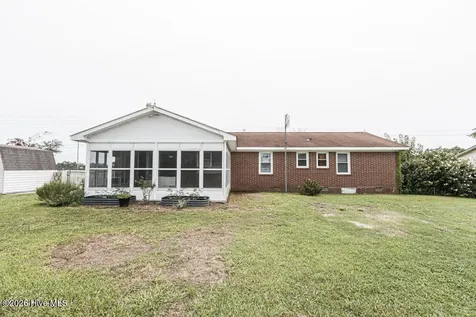 5233 Sharon Acres Road Elm City NC 27822