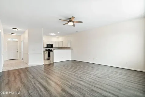 1009 Avenshire Circle Wilmington NC 28412