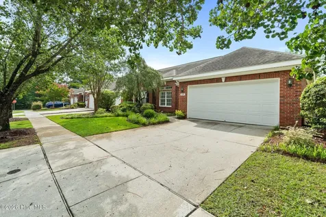 1009 Avenshire Circle Wilmington NC 28412