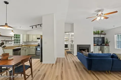 201 Grismill Court Jacksonville NC 28540