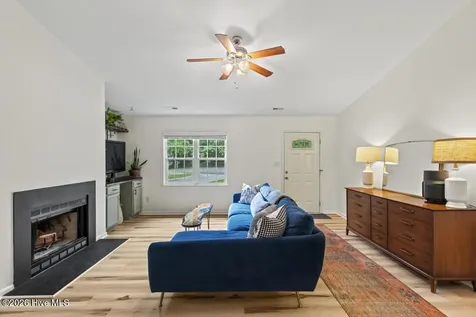 201 Grismill Court Jacksonville NC 28540
