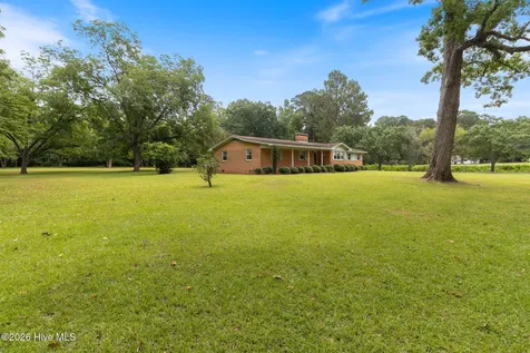 312 N Mitchell Ford Road Clarkton NC 28433
