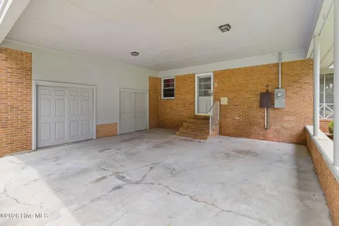 312 N Mitchell Ford Road Clarkton NC 28433