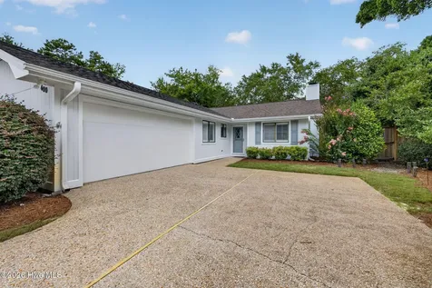 400 Spike Rush Court Wilmington NC 28405
