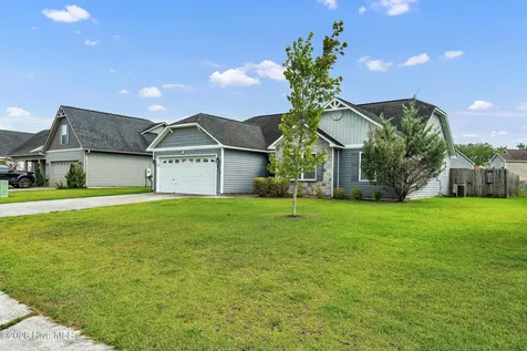 511 New Hanover Trail Jacksonville NC 28546
