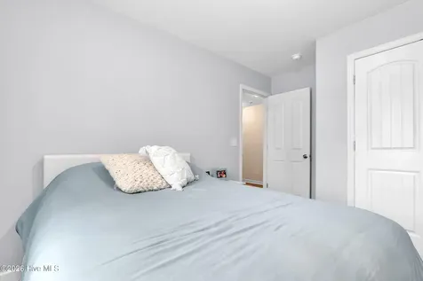 511 New Hanover Trail Jacksonville NC 28546