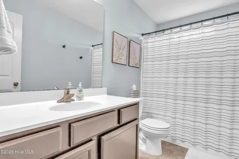 511 New Hanover Trail Jacksonville NC 28546