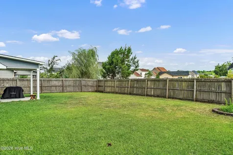 511 New Hanover Trail Jacksonville NC 28546
