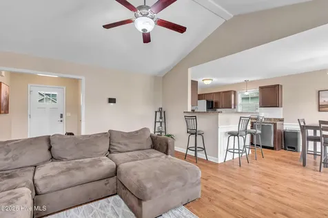 511 New Hanover Trail Jacksonville NC 28546