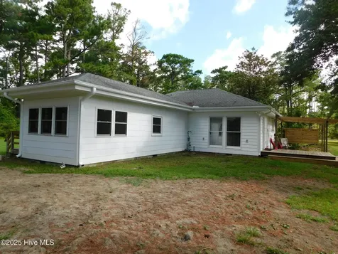 438 Pigott Road Gloucester NC 28528