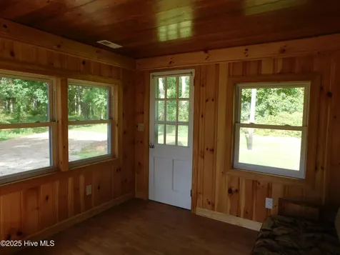 438 Pigott Road Gloucester NC 28528