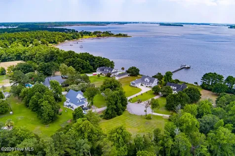 150 Azalea Court Swansboro NC 28584