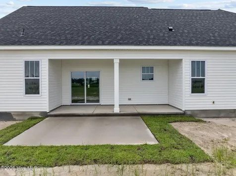 831 Cleo Road Winterville NC 28590