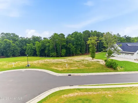 26 W Scarborough Court Hampstead NC 28443