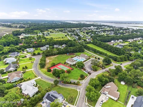 26 W Scarborough Court Hampstead NC 28443
