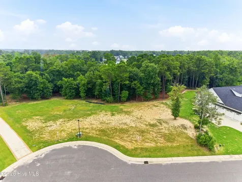 26 W Scarborough Court Hampstead NC 28443