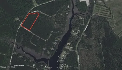 45 Headwaters Drive Oriental NC 28571