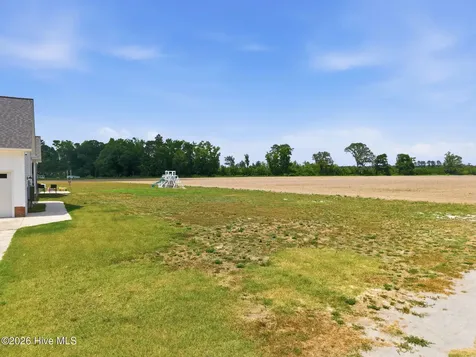 2701 Sis Mills Road Grimesland NC 27837