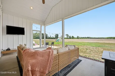2701 Sis Mills Road Grimesland NC 27837