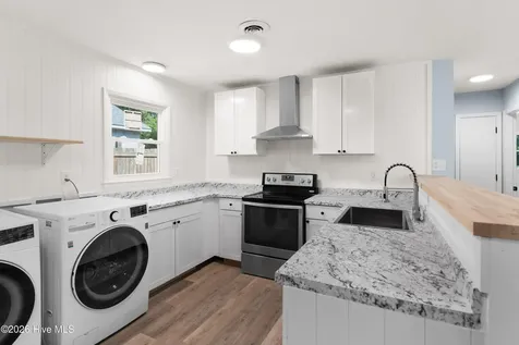 4211 Peachtree Avenue Wilmington NC 28403