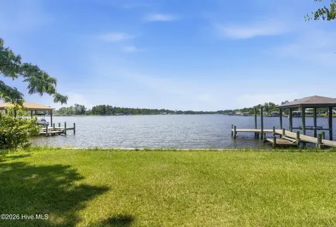 434 Southern Plantation Drive S Oriental NC 28571
