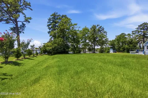 434 Southern Plantation Drive S Oriental NC 28571