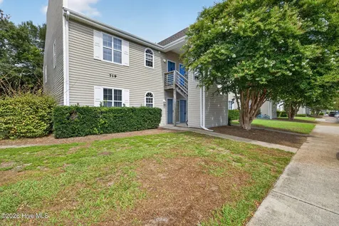 719 Bragg Drive Wilmington NC 28412