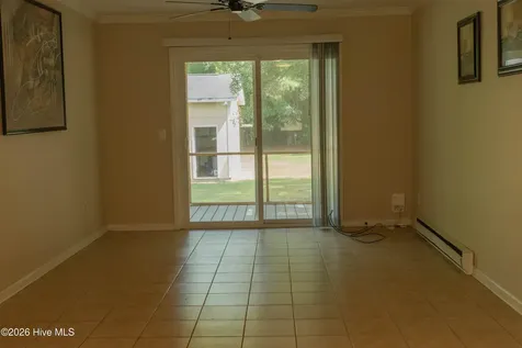 2922 Birdsong Circle Grimesland NC 27837