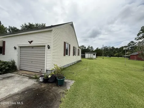238 Old Nassau Road Williston NC 28589