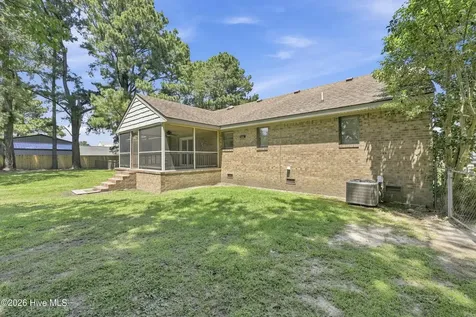 1243 Saunders Drive Elizabeth City NC 27909