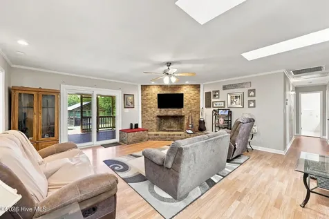 1243 Saunders Drive Elizabeth City NC 27909