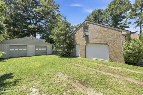 1243 Saunders Drive Elizabeth City NC 27909