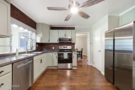 114 Marshallberg Road Smyrna NC 28579