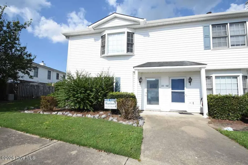 3818 Sterling Pointe Drive Winterville NC 28590