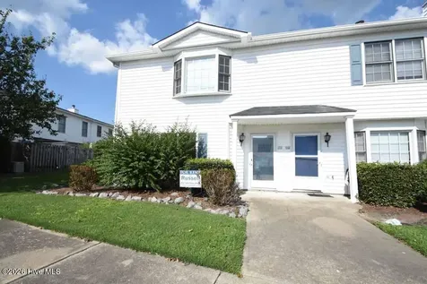 3818 Sterling Pointe Drive Winterville NC 28590