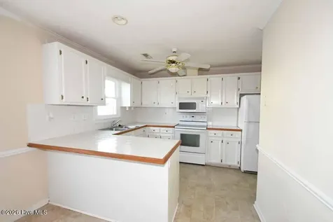 3818 Sterling Pointe Drive Winterville NC 28590