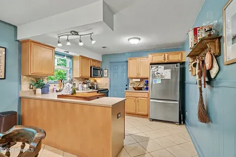 5850 Michelle Drive Wilmington NC 28403