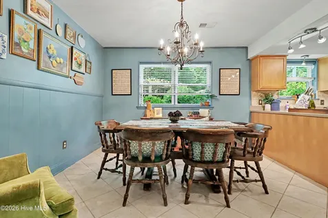5850 Michelle Drive Wilmington NC 28403