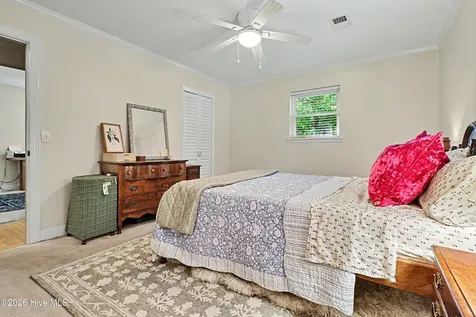 5850 Michelle Drive Wilmington NC 28403