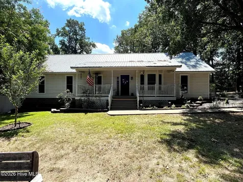 8879 Cliffdale Road Fayetteville NC 28314