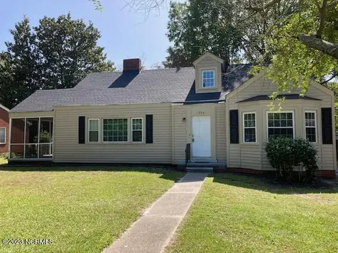 1904 E 6th Street Greenville NC 27858